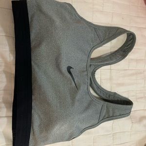 Sports bra 🏋️‍♀️